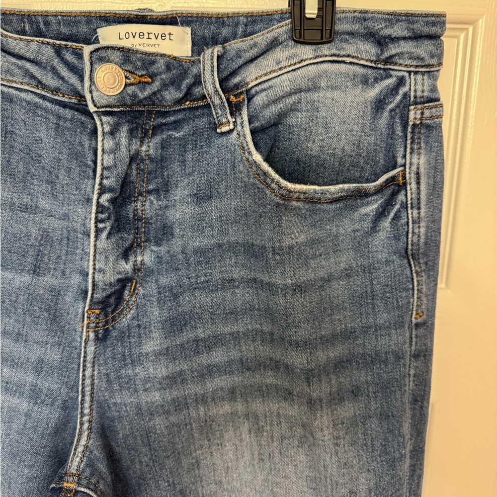 Trendy Distressed Blue Boyfriend Jeans - Picture 4 of 10
